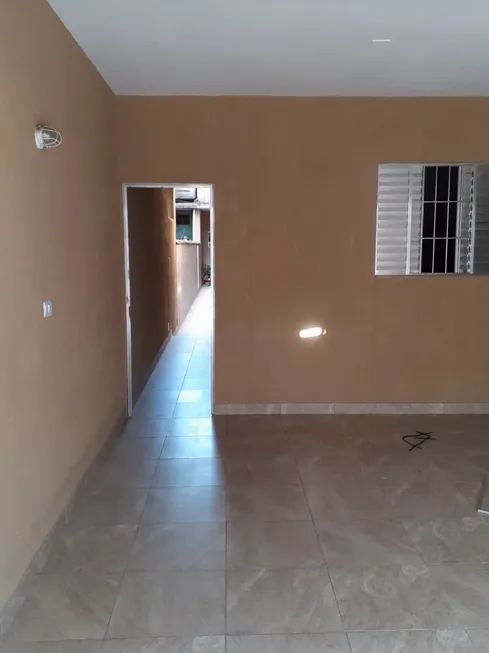 Foto 1 de Casa com 1 Quarto para alugar, 40m² em Vila Independência, São Paulo