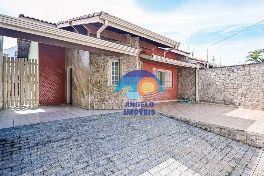 Foto 1 de Casa com 3 Quartos à venda, 139m² em Balneario Casa Blanca , Peruíbe