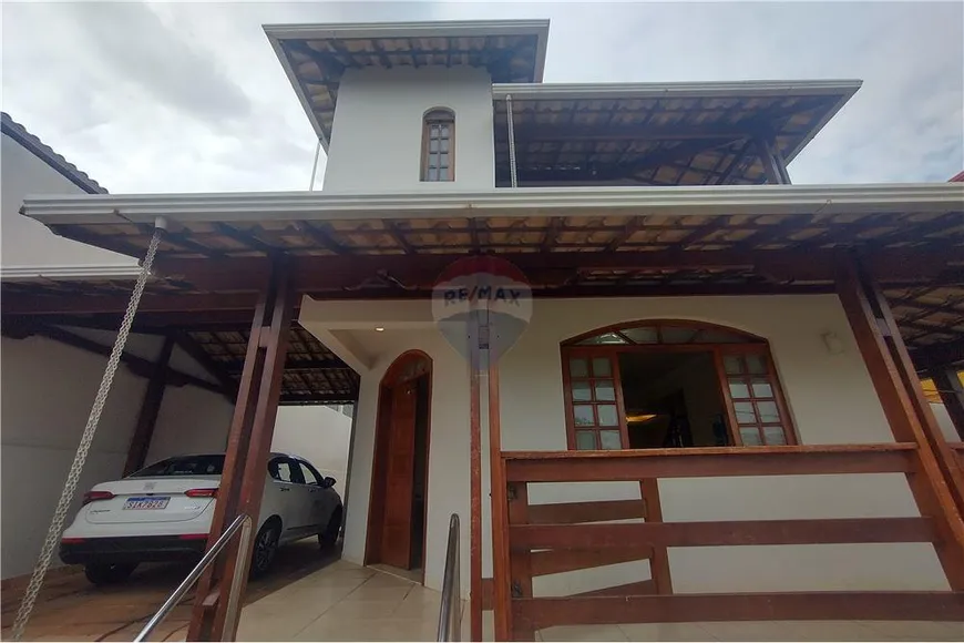 Foto 1 de Casa com 3 Quartos à venda, 254m² em Nova Vista, Belo Horizonte
