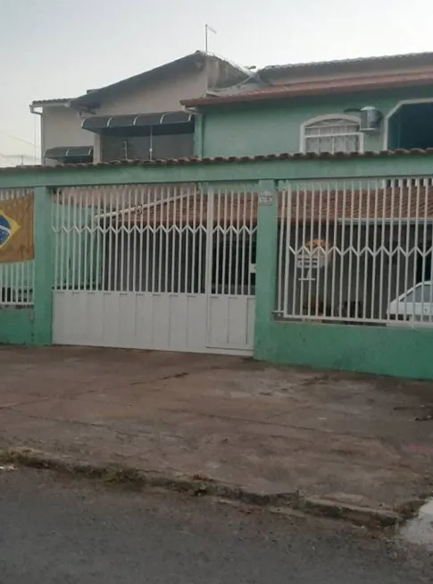 Foto 1 de Casa com 5 Quartos à venda, 360m² em Setor Residencial Leste, Brasília