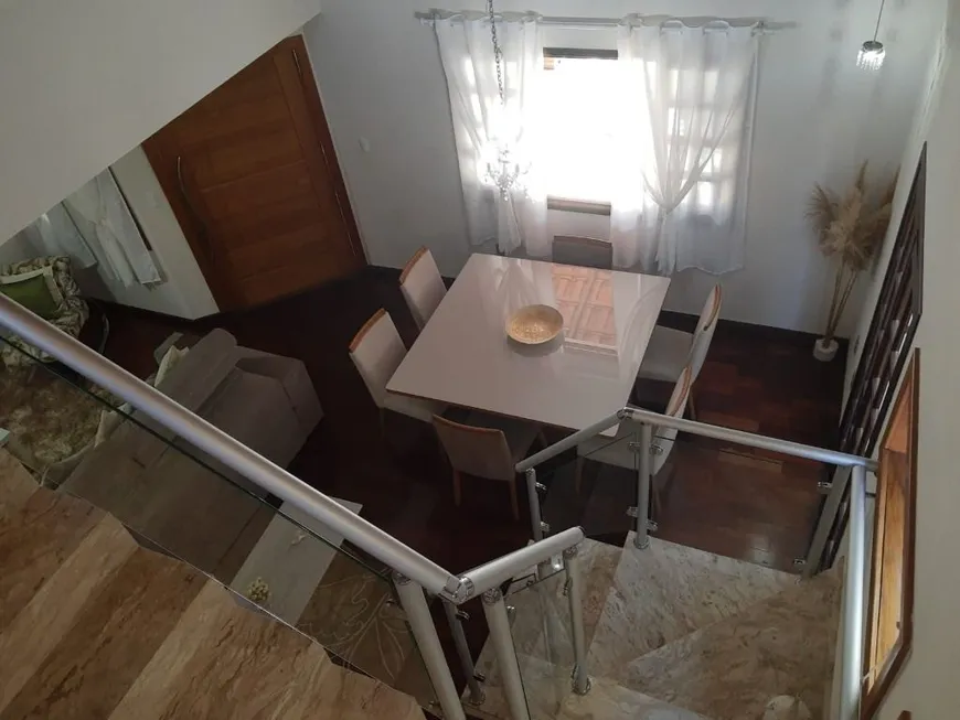 Foto 1 de Casa de Condomínio com 3 Quartos à venda, 180m² em Urbanova, São José dos Campos