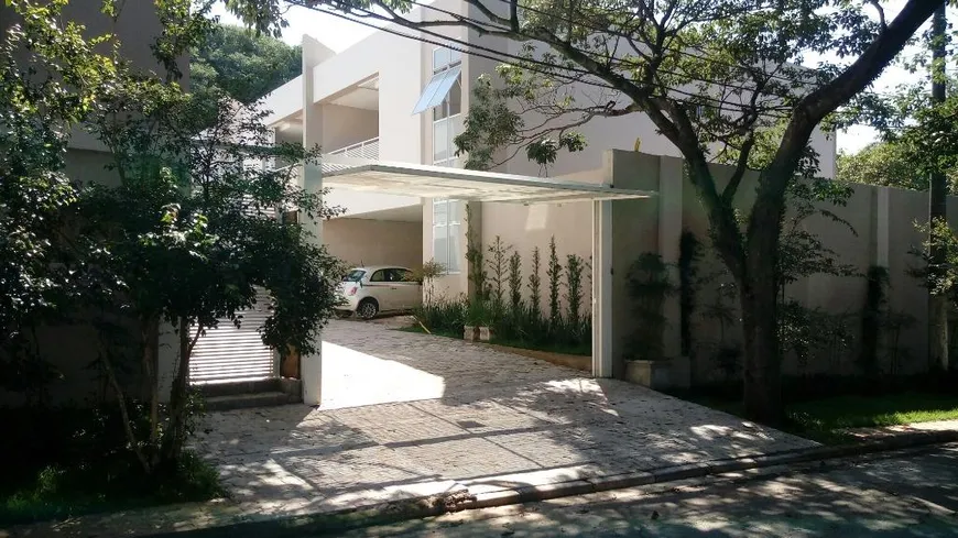 Foto 1 de Casa de Condomínio com 4 Quartos à venda, 439m² em Jardim Prudência, São Paulo