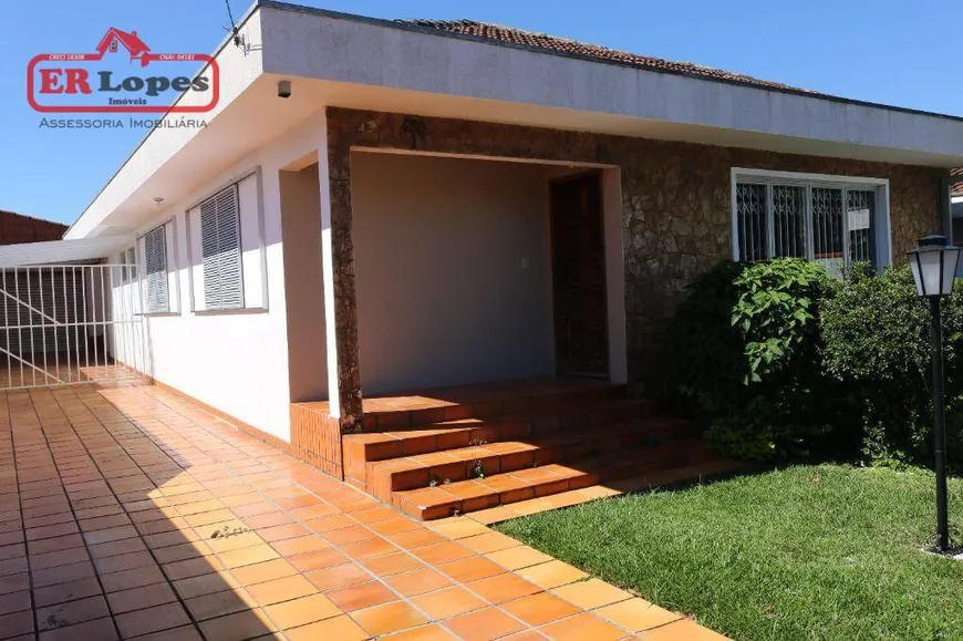 Foto 1 de Casa com 3 Quartos à venda, 168m² em São João, Curitiba