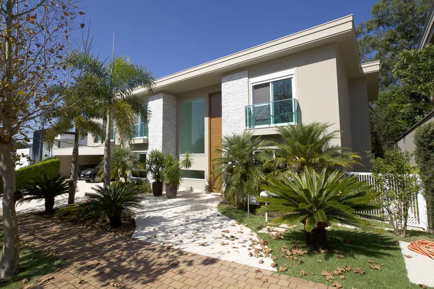 Foto 1 de Casa de Condomínio com 4 Quartos para venda ou aluguel, 756m² em Alphaville, Santana de Parnaíba