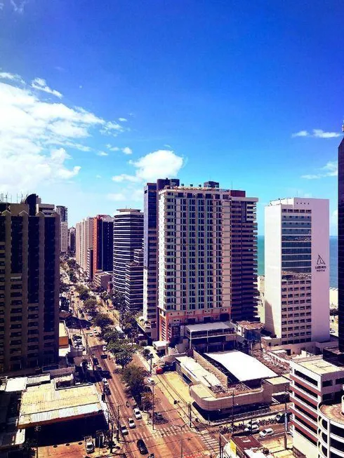 Foto 1 de Flat com 1 Quarto para alugar, 68m² em Meireles, Fortaleza