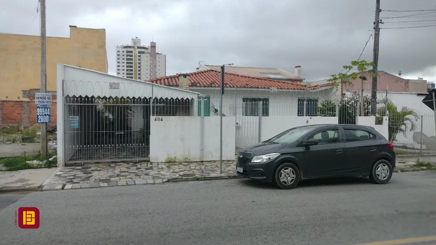 Foto 1 de Lote/Terreno à venda, 1m² em Kobrasol, São José