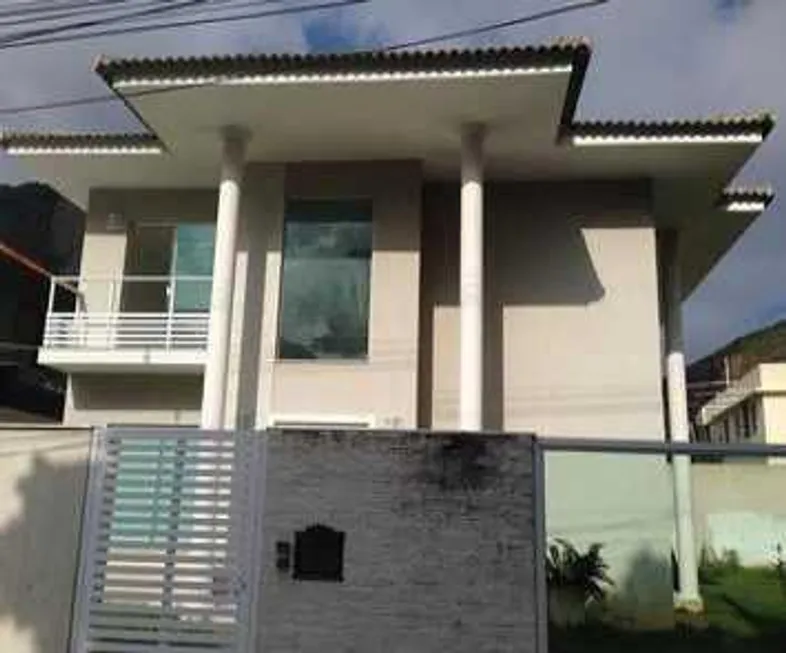 Foto 1 de Casa com 5 Quartos à venda, 260m² em Itacoatiara, Niterói