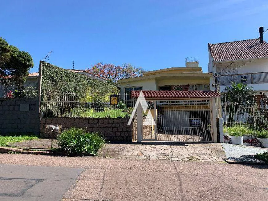 Foto 1 de Casa com 4 Quartos à venda, 228m² em Teresópolis, Porto Alegre