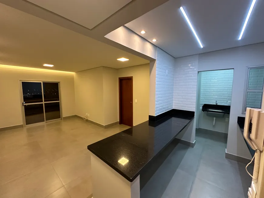 Foto 1 de Apartamento com 3 Quartos à venda, 78m² em Santa Maria, Uberaba