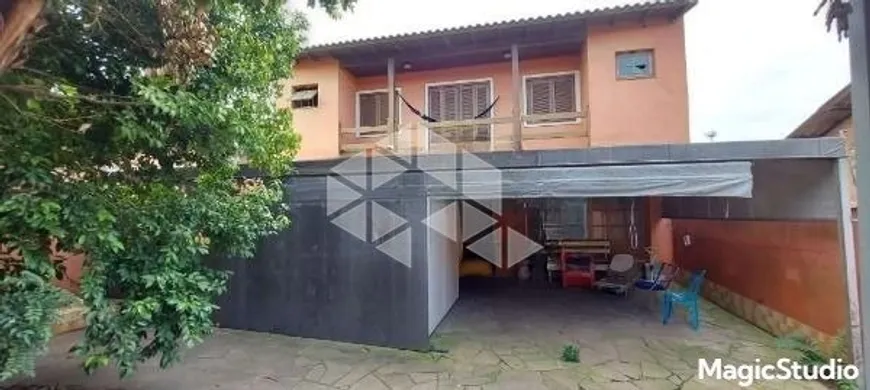 Foto 1 de Casa com 5 Quartos à venda, 115m² em Jardim Itú Sabará, Porto Alegre