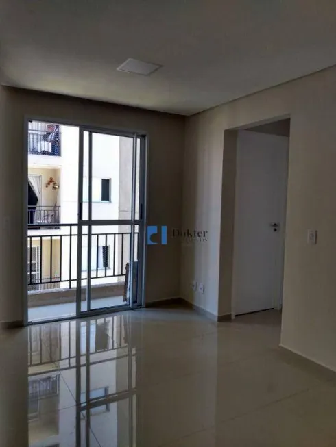 Foto 1 de Apartamento com 2 Quartos para alugar, 48m² em Jaragua, São Paulo