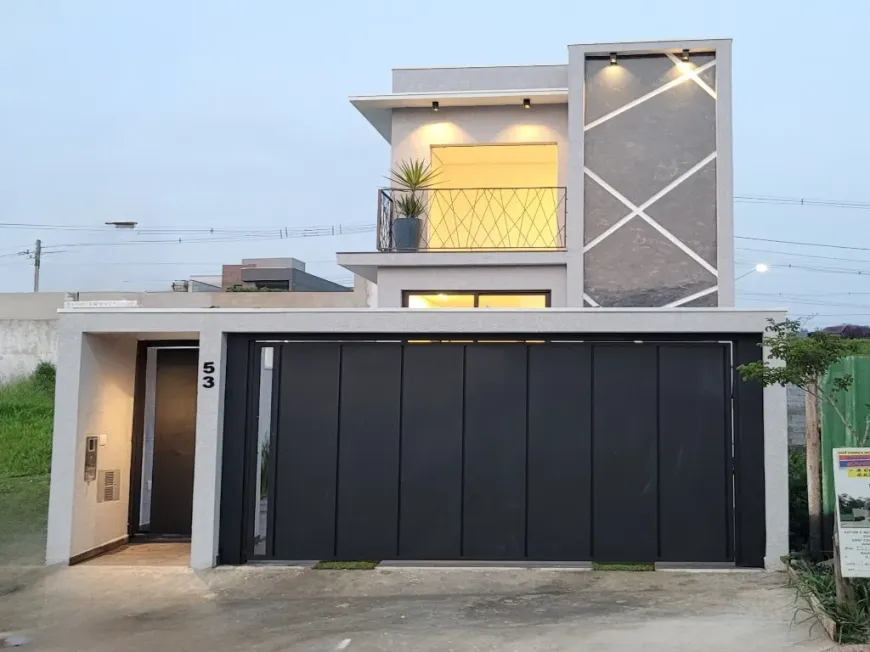 Foto 1 de Casa de Condomínio com 3 Quartos à venda, 130m² em Villas do Jaguari, Santana de Parnaíba