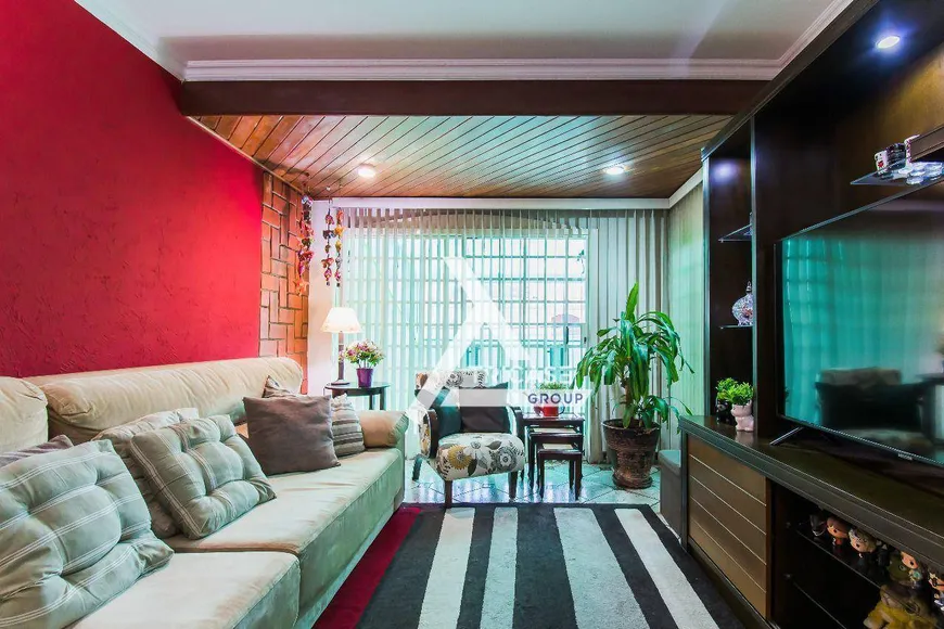 Foto 1 de Casa com 4 Quartos para venda ou aluguel, 135m² em Planalto Paulista, São Paulo