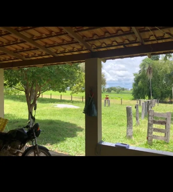 Foto 1 de Fazenda/Sítio à venda em Centro, Itapirapuã