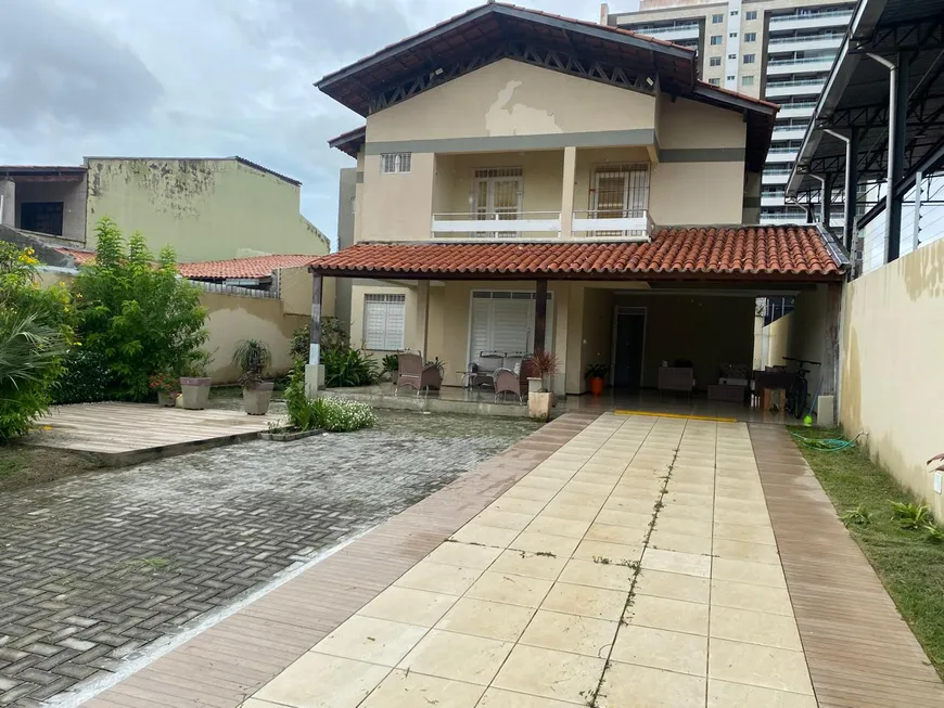 Foto 1 de Casa com 4 Quartos à venda, 320m² em Cambeba, Fortaleza