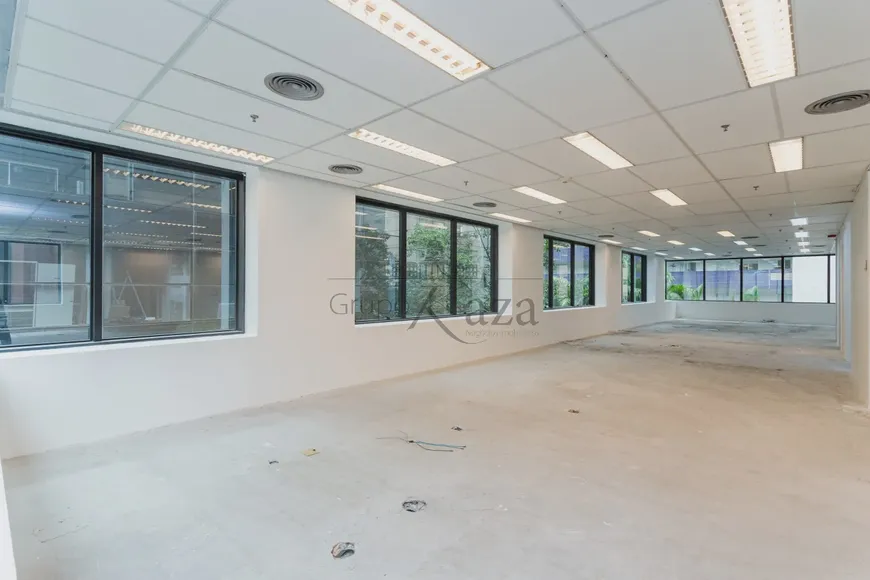 Foto 1 de Sala Comercial para alugar, 367m² em Vila Olímpia, São Paulo