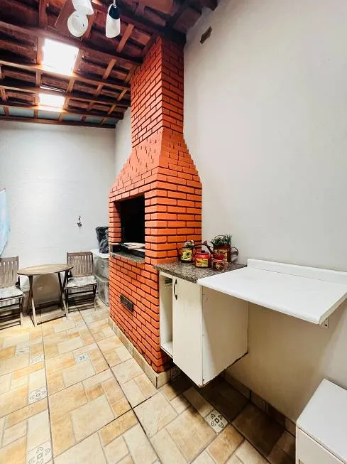 Foto 1 de Casa com 3 Quartos à venda, 60m² em Castelo Branco, Salvador