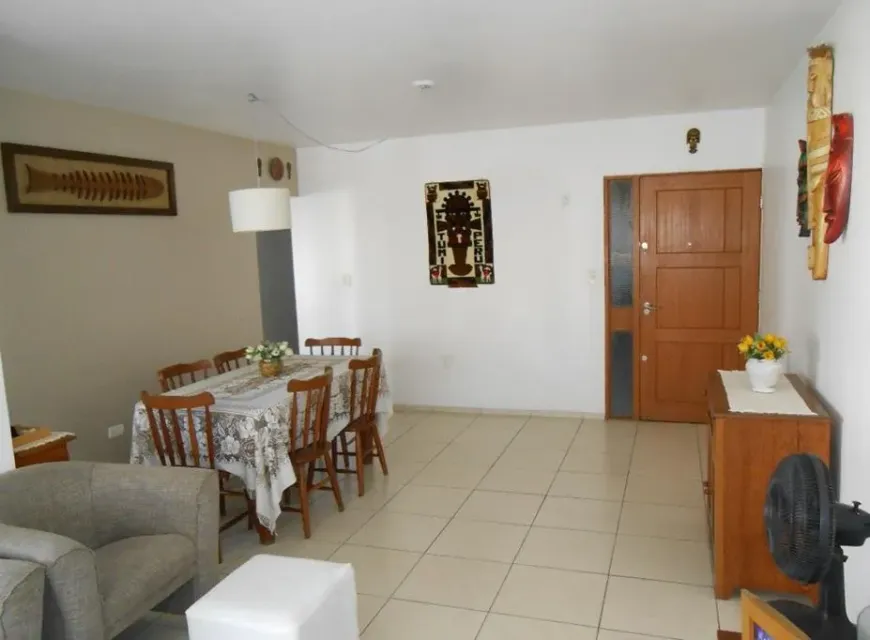 Foto 1 de Apartamento com 4 Quartos à venda, 105m² em Boa Viagem, Recife