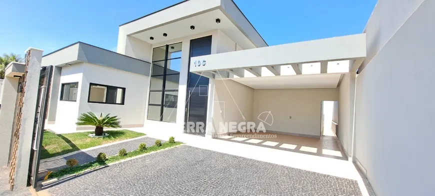 Foto 1 de Casa de Condomínio com 3 Quartos à venda, 310m² em Setor Habitacional Vicente Pires, Brasília