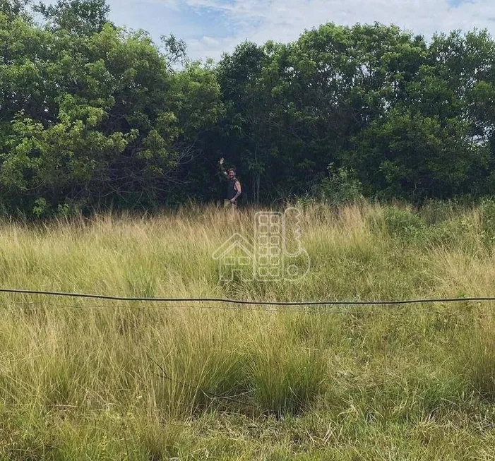 Foto 1 de Lote/Terreno à venda, 180m² em Porto do Carro, Cabo Frio