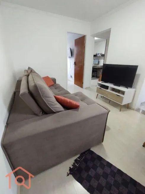 Foto 1 de Apartamento com 2 Quartos à venda, 48m² em Vila Guarani, São Paulo