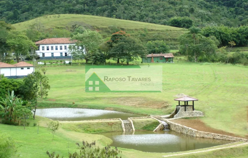 Foto 1 de Fazenda/Sítio com 5 Quartos à venda, 2500m² em Zona Rural, Piquete