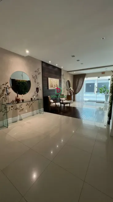 Foto 1 de Apartamento com 4 Quartos à venda, 171m² em Centro, Itapema