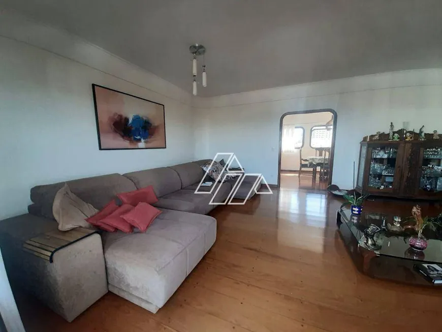 Foto 1 de Apartamento com 4 Quartos à venda, 194m² em Centro, Marília
