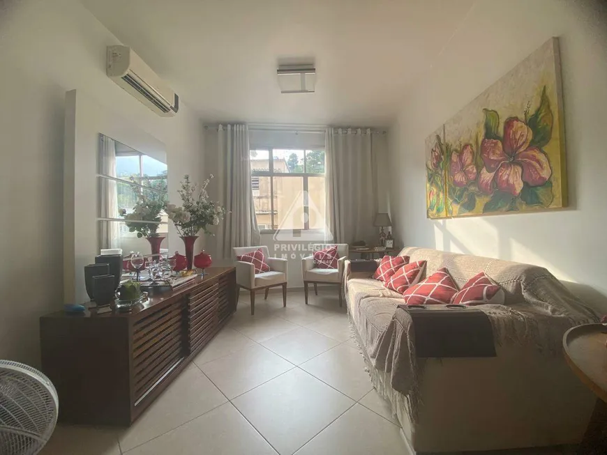 Foto 1 de Apartamento com 1 Quarto à venda, 57m² em Copacabana, Rio de Janeiro