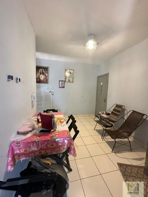 Foto 1 de Apartamento com 2 Quartos à venda, 50m² em Marajoara, Várzea Grande