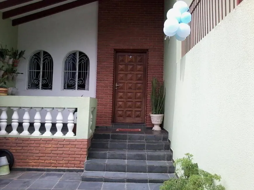 Foto 1 de Casa com 3 Quartos à venda, 185m² em Vila Marieta, Campinas