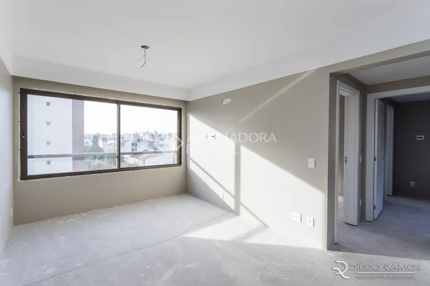 Foto 1 de Apartamento com 2 Quartos à venda, 74m² em Santana, Porto Alegre