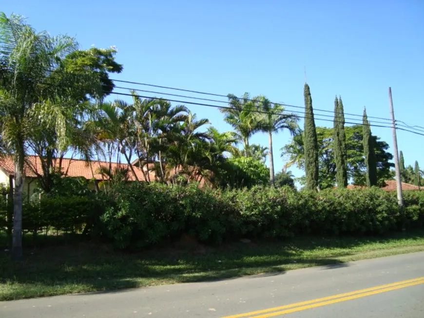 Foto 1 de Fazenda/Sítio com 3 Quartos à venda, 2000m² em Jardim Florenca, Limeira