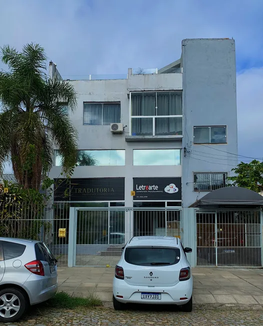 Foto 1 de Prédio Comercial com 3 Quartos à venda, 350m² em São Geraldo, Porto Alegre
