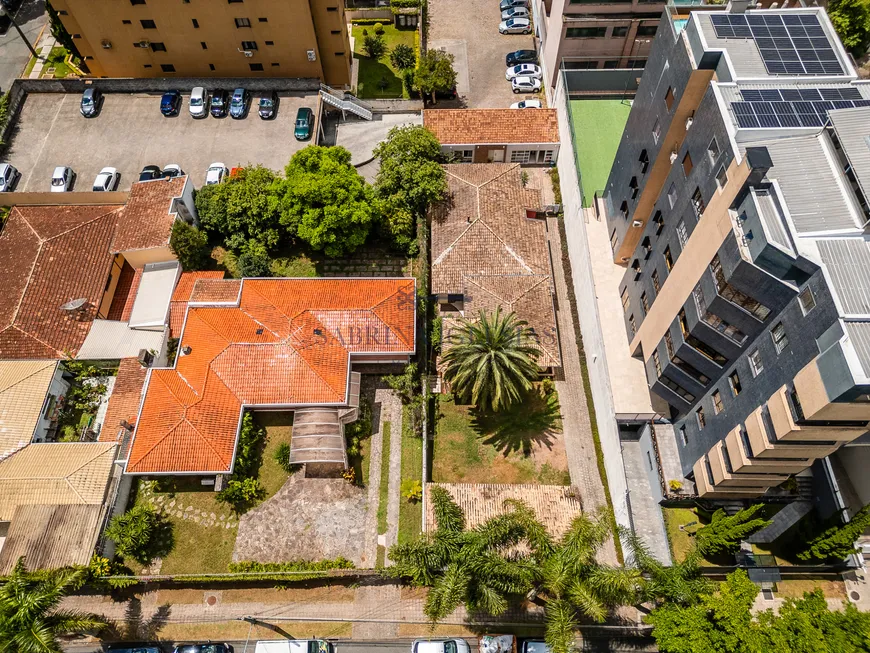 Foto 1 de Lote/Terreno à venda, 751m² em Seminário, Curitiba