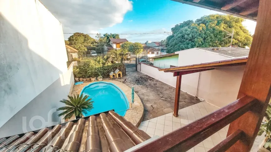 Foto 1 de Casa com 4 Quartos à venda, 296m² em Rio Branco, Canoas