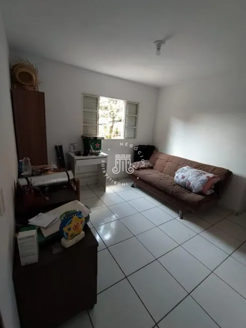 Foto 1 de Casa com 3 Quartos à venda, 246m² em Jardim Samambaia, Jundiaí