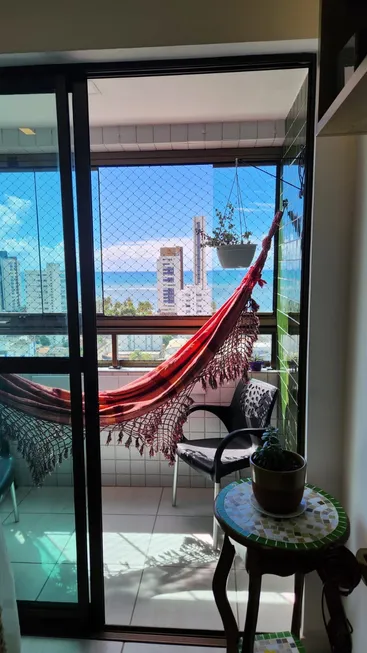 Foto 1 de Apartamento com 3 Quartos à venda, 81m² em Candeias, Jaboatão dos Guararapes