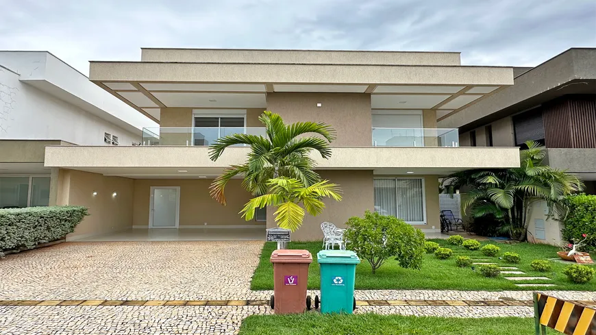 Foto 1 de Casa de Condomínio com 4 Quartos à venda, 317m² em Jardins Valencia, Goiânia