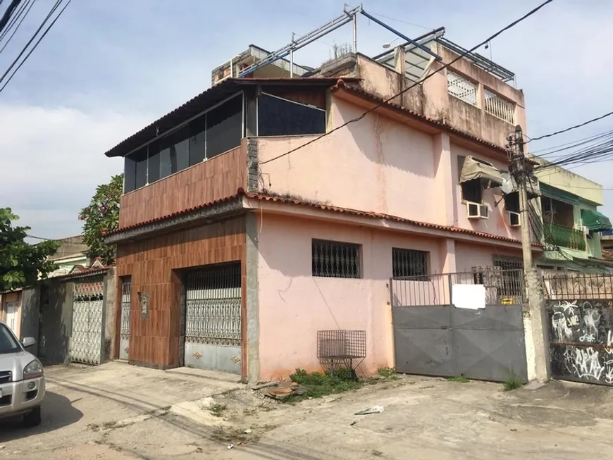 Foto 1 de Casa com 3 Quartos à venda, 150m² em Padre Miguel, Rio de Janeiro