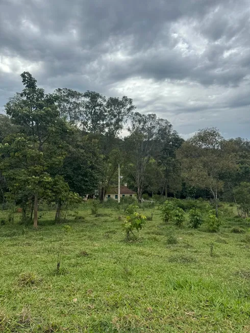 Foto 1 de Fazenda/Sítio à venda, 1200m² em Sitio Novo, Mateus Leme