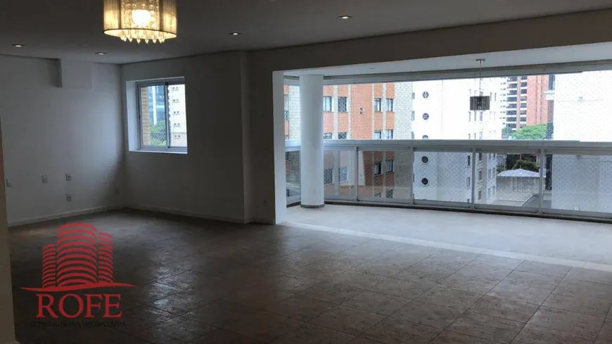 Foto 1 de Apartamento com 3 Quartos para venda ou aluguel, 166m² em Vila Nova Conceição, São Paulo