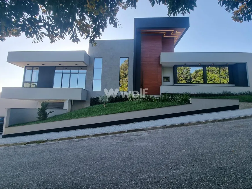 Foto 1 de Casa com 3 Quartos à venda, 468m² em Cidade Universitaria Pedra Branca, Palhoça