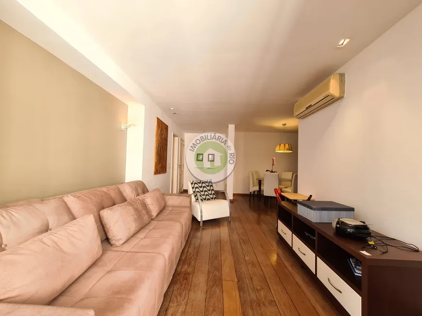 Foto 1 de Apartamento com 3 Quartos à venda, 121m² em Leme, Rio de Janeiro