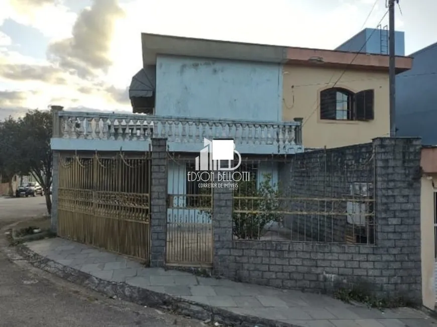 Foto 1 de Sobrado com 2 Quartos à venda, 141m² em Parque São Vicente, Mauá