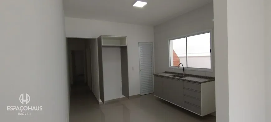 Foto 1 de Casa com 2 Quartos à venda, 56m² em Parque Residencial Sabiás, Indaiatuba