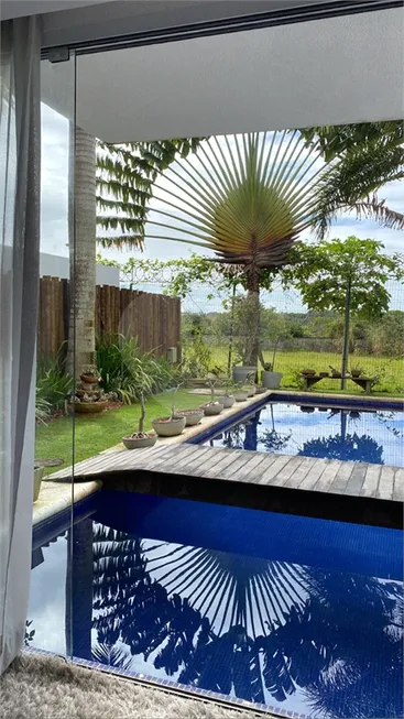 Foto 1 de Casa de Condomínio com 4 Quartos à venda, 500m² em Itapuã, Salvador