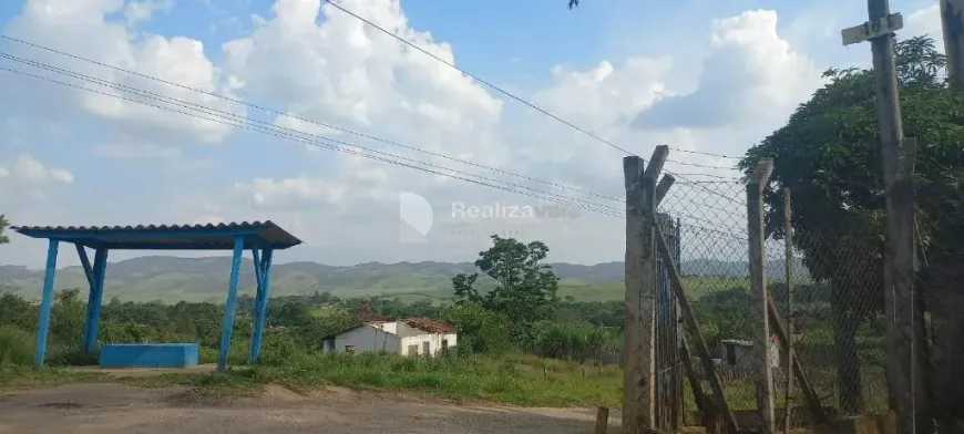 Foto 1 de Fazenda/Sítio à venda, 1000m² em Padre Marcelo, Caçapava