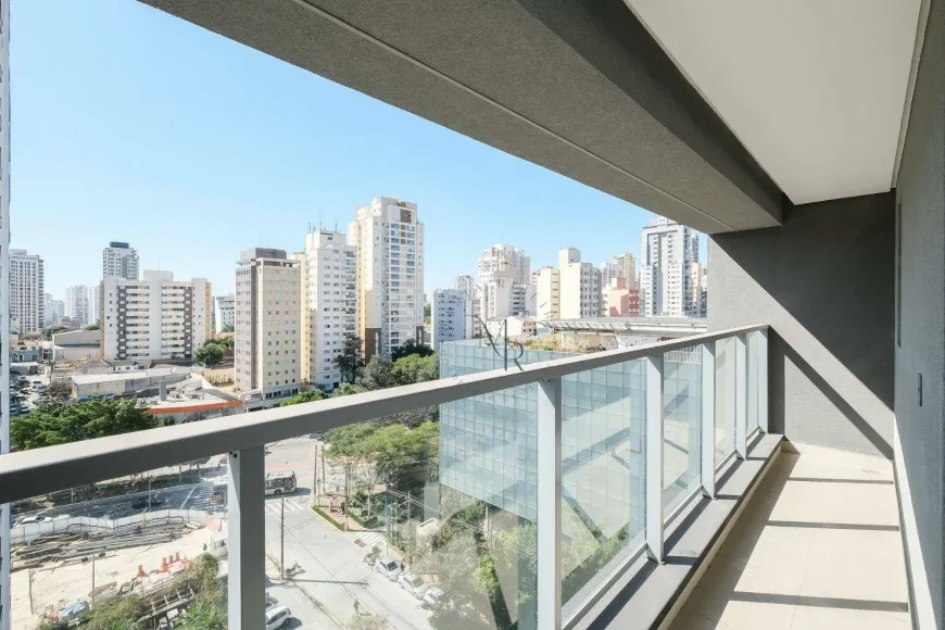 Foto 1 de Apartamento com 1 Quarto à venda, 37m² em Pompeia, São Paulo