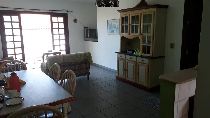Foto 1 de Apartamento com 3 Quartos à venda, 120m² em Parque Balneario Oasis , Peruíbe